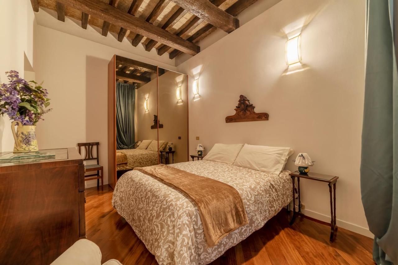 Rione Monti & Cavour Apartment Rzym Zewnętrze zdjęcie